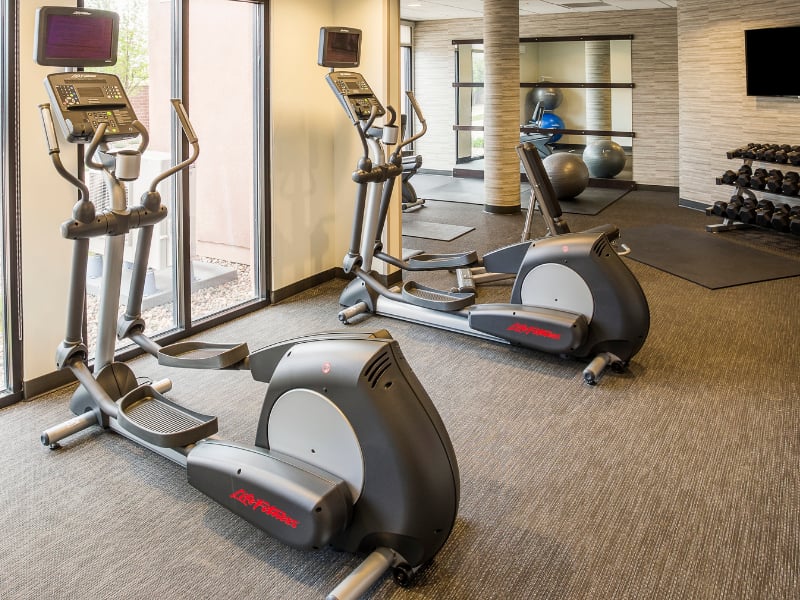 800x 600 px Fitness Center