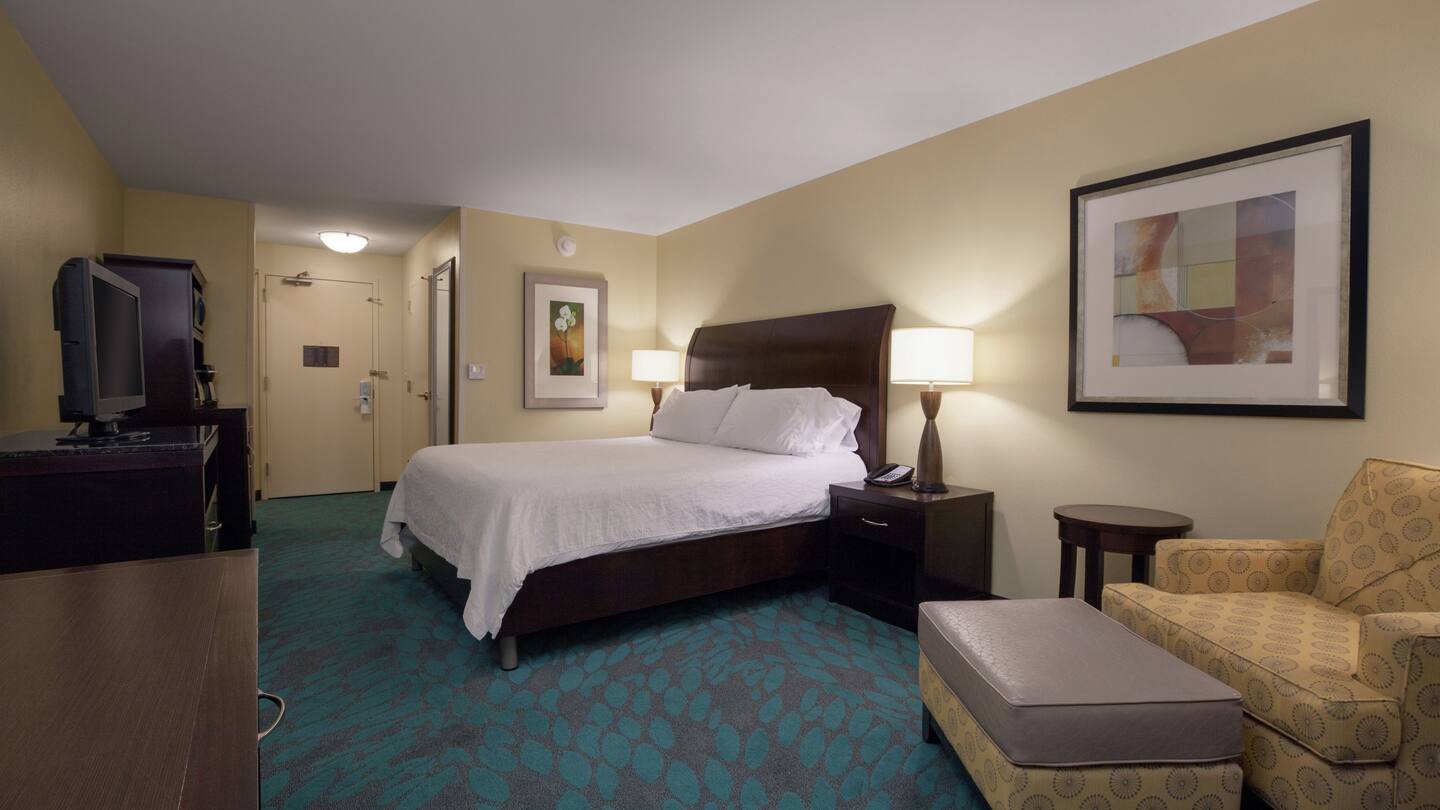 fargi-guestroom-k1rzj