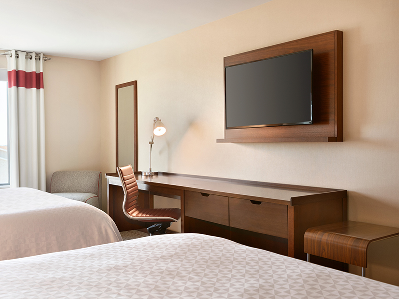 Four Points By Sheraton Fargo - Accessible Guestroom - 1306477