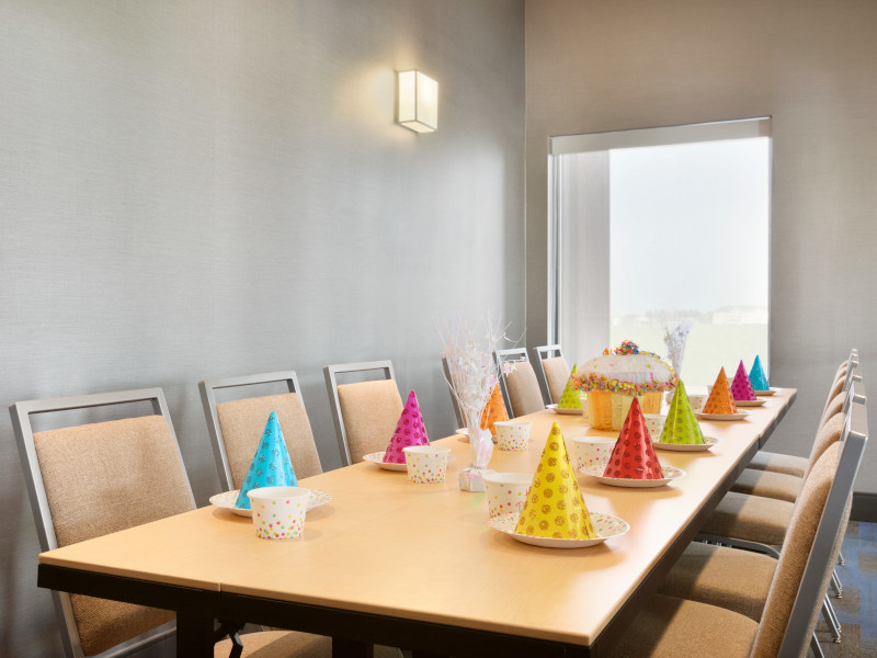 Four Points By Sheraton Fargo - Pool Party Room - 1306440