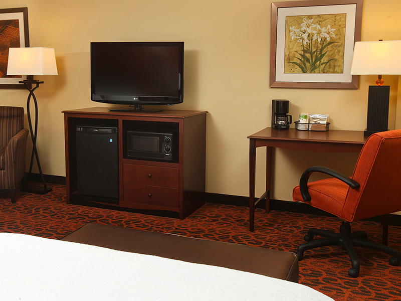 hamptoninn06