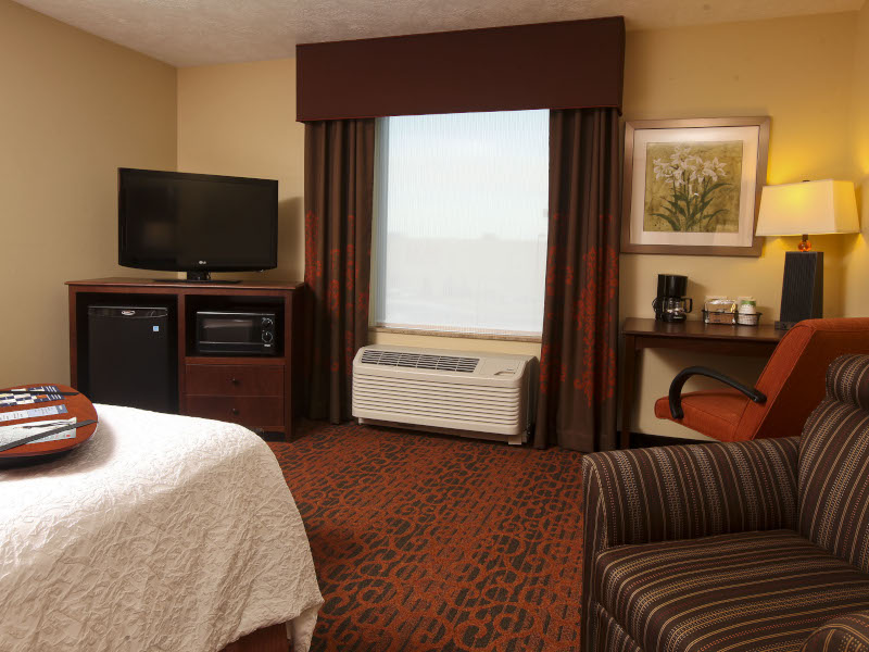 hamptoninn11